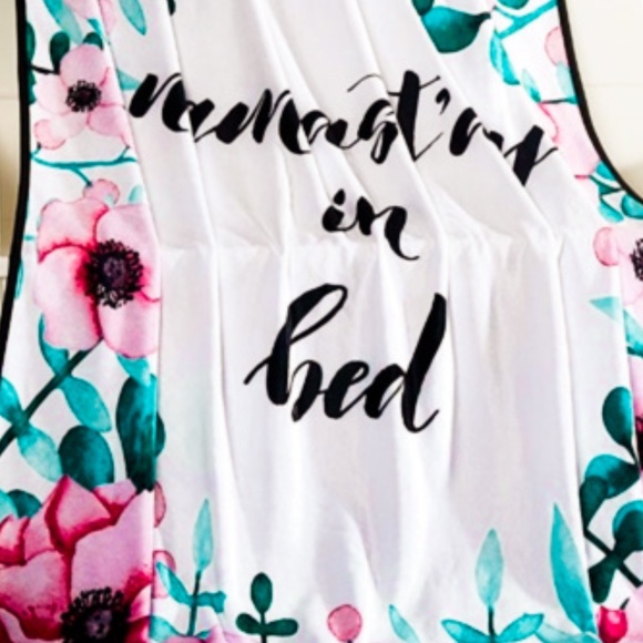 Namaste in Bed Throw 50x60 NWT - Picture 6 of 6